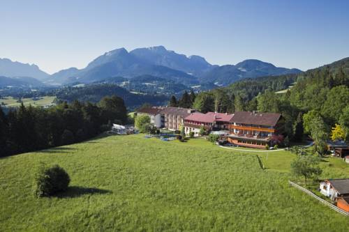 Alm- & Wellnesshotel Alpenhof 