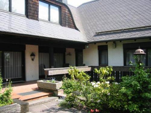 Edelweiss Park Villa 