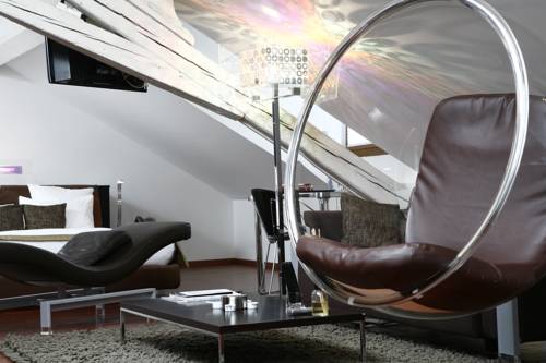 La Cour Des Augustins Boutique Gallery Design Hotel 