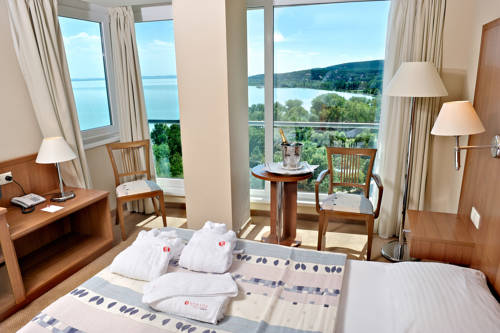 Ramada Hotel & Resort Lake Balaton 