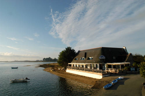 Hôtel Restaurant L'Escale d'en Arz 