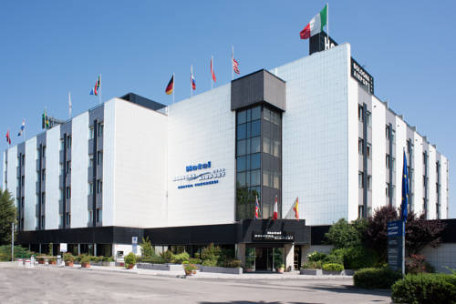 Hotel Bologna Airport 