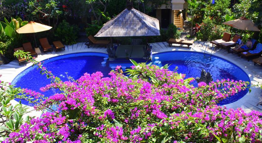 Adirama Beach Hotel 阿迪拉马海滩酒店