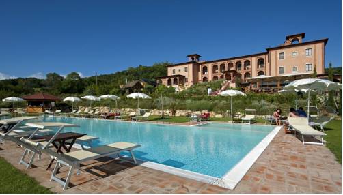 Saturnia Tuscany Hotel 