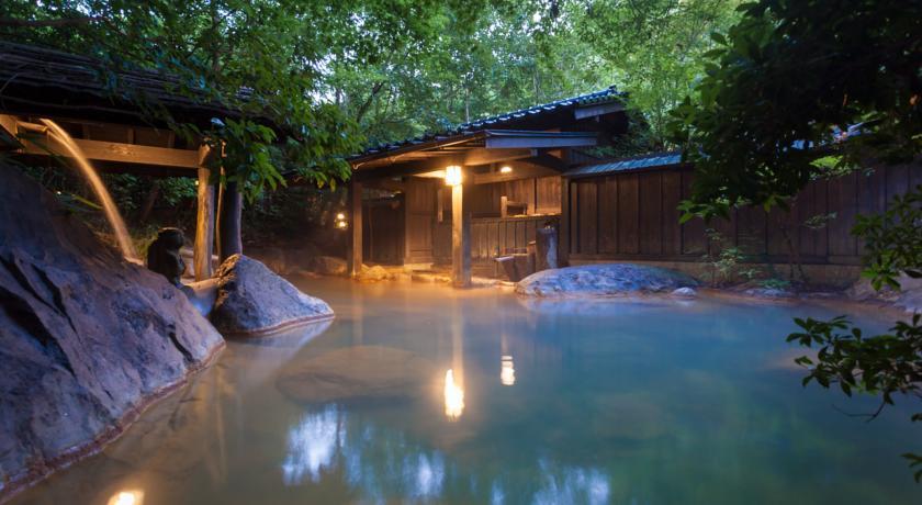 Ryokan Sanga 黒川温泉　旅館　山河