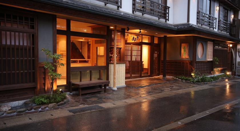 Kinosaki Yamamotoya 城崎山本屋