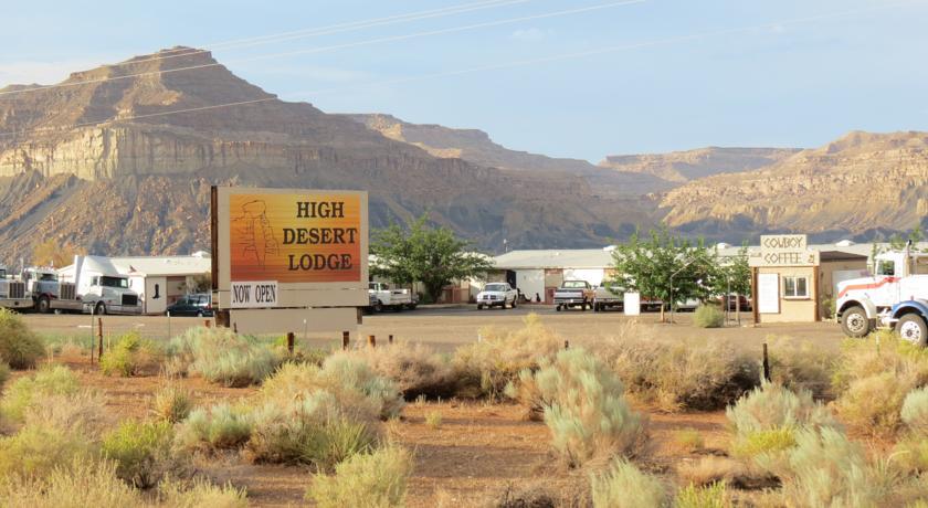 High Desert Lodge  