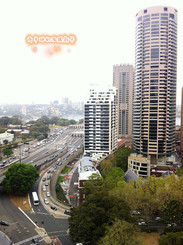 我们住的酒店的两个阳台望出去