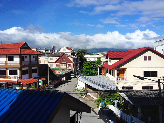 四楼和三楼都住，good view噢~